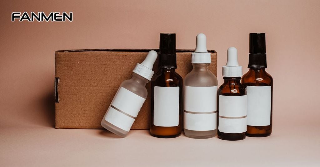 Nên chọn serum chữa thâm mụn da dầu cho nam có chứa thành phần nào?