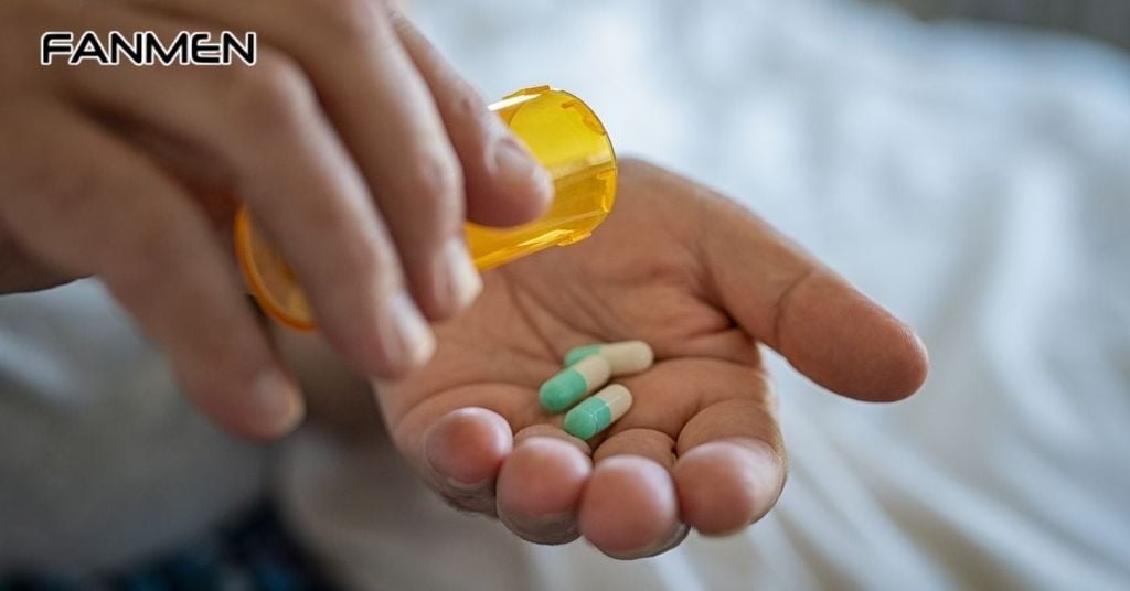 Nổi mụn cứng do viêm nhiễm