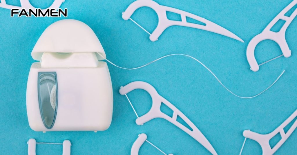 Dùng chỉ nha khoa