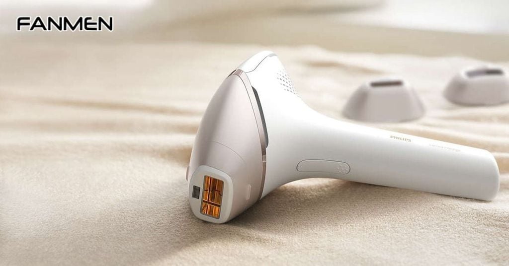 Dùng máy triệt lông chuyên dụng