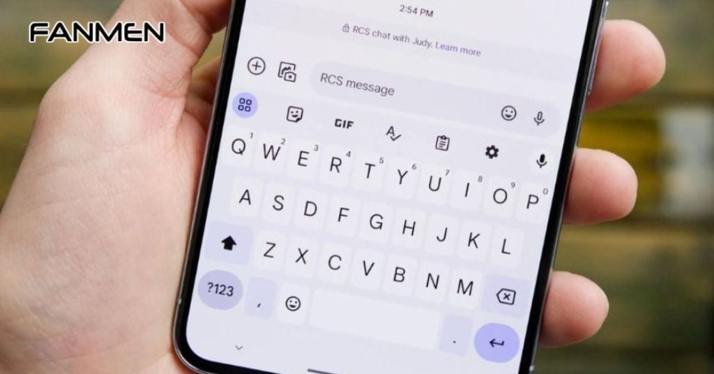 Dừng ngay những tin nhắn buồn chán và dễ đoán