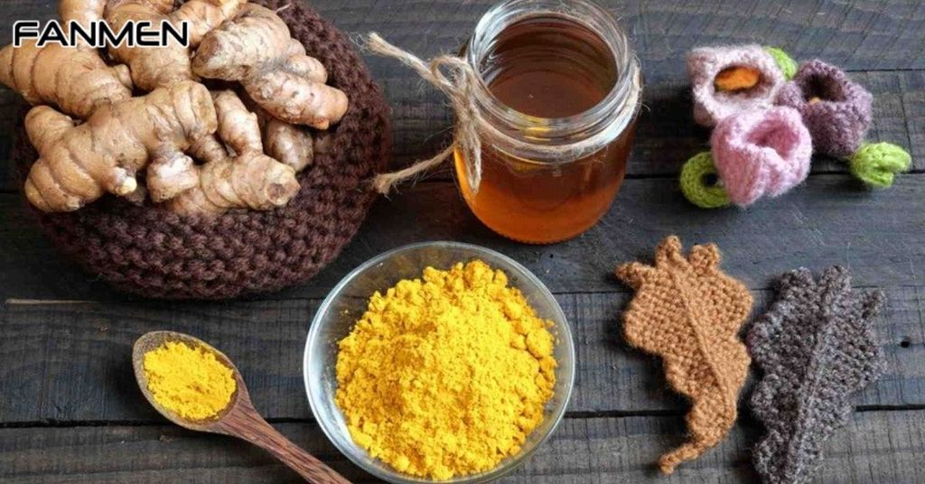 Mặt nạ nghệ và mật ong lột mụn đầu đen cho nam