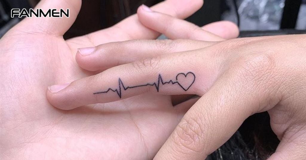 Hình Xăm Chữ Kết Hợp Biểu Tượng 1