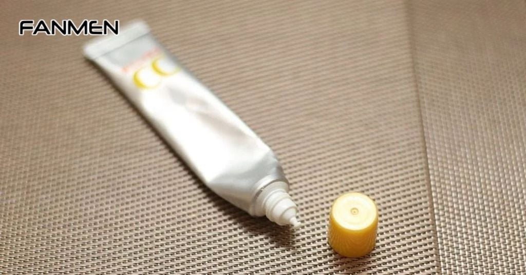 Kem trị thâm mụn Melano CC