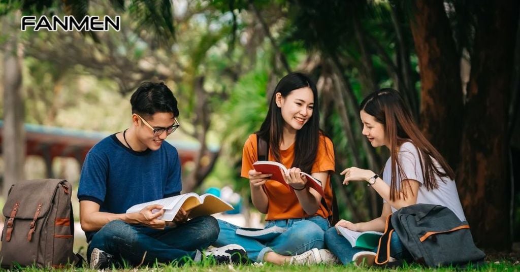 Làm thân với những người bạn thân của nàng