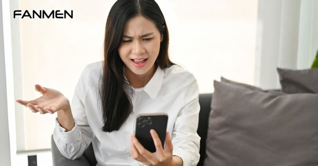 Lùi để cô ấy tiến