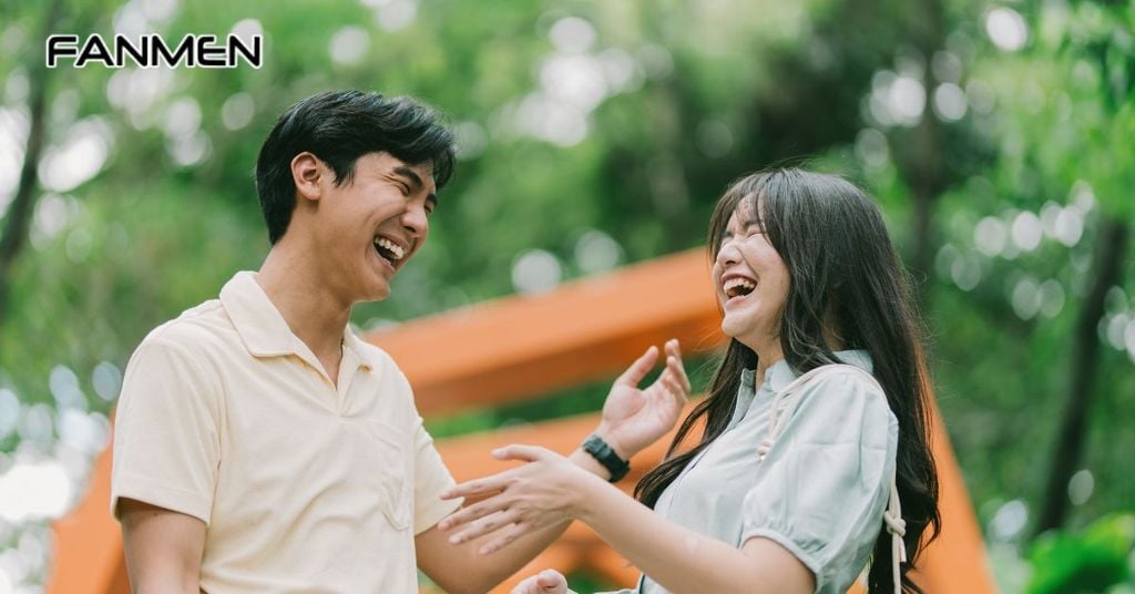 Luôn vui vẻ khi ở bên bạn, dù nói câu chuyện vô nghĩa