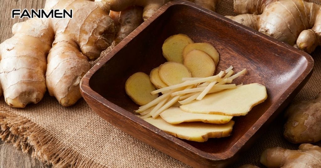 Nhai gừng tươi trực tiếp