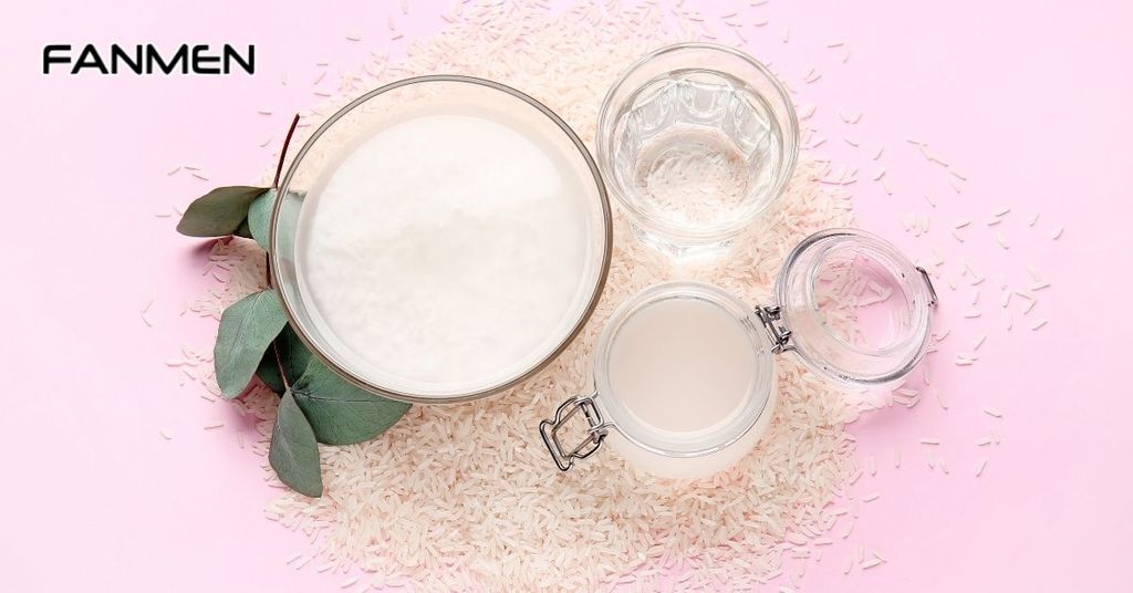 Làm trắng da tay hiệu quả từ nước vo gạo