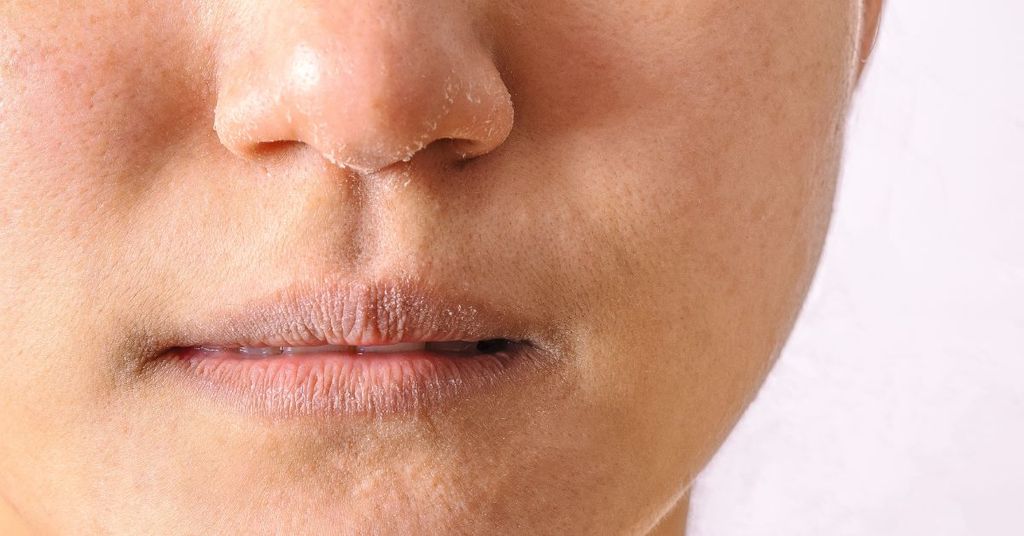 Rửa mặt nhiều lần trong ngày