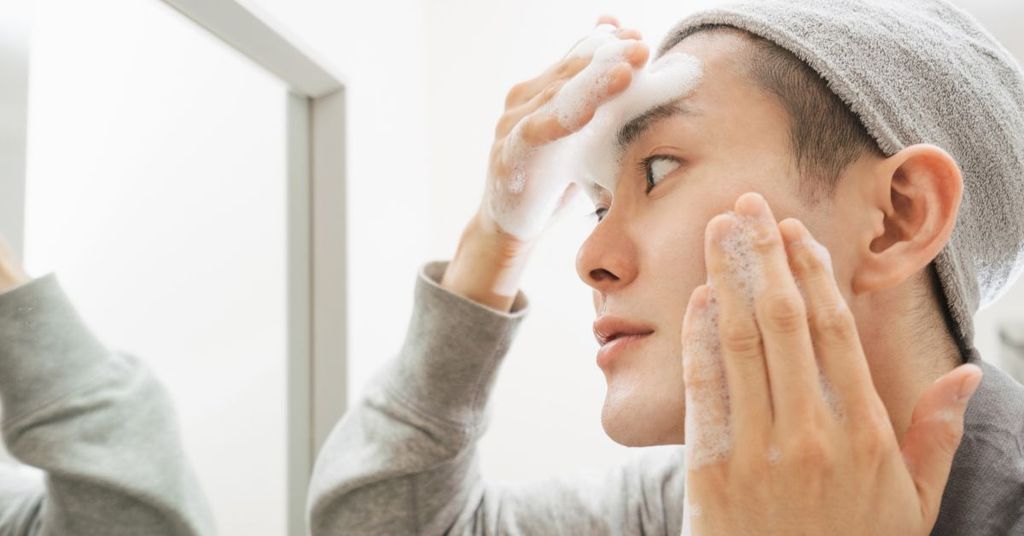 Rửa mặt quá&nbsp;nhiều