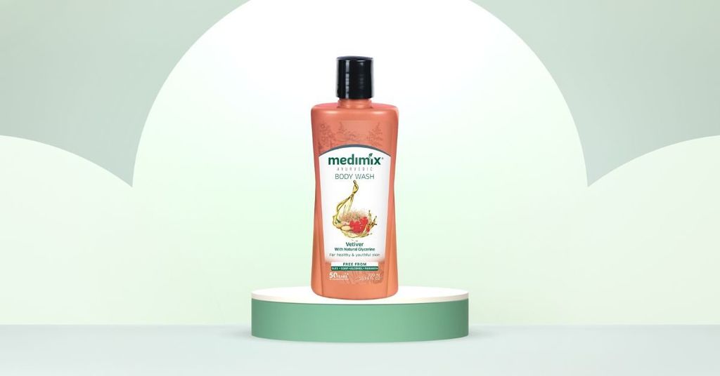 sữa tắm trị mụn lưng cho nam