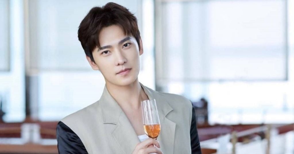 tóc 2 mái nam mặt dài