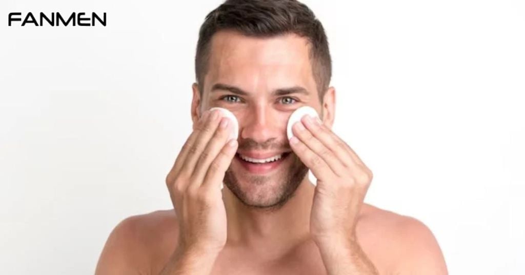 Cách Sử Dụng Toner Cho Da Dầu Mụn Hiệu Quả Tại Nhà