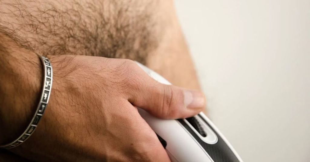 Lợi Ích Và Tác Hại Khi Cạo Lông Vùng Kín Nam