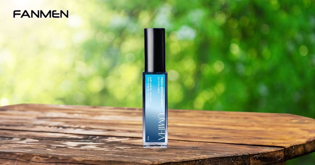 Xịt Thơm Miệng UMIHA Chiết Xuất Trà Xanh Và Hoa Cúc